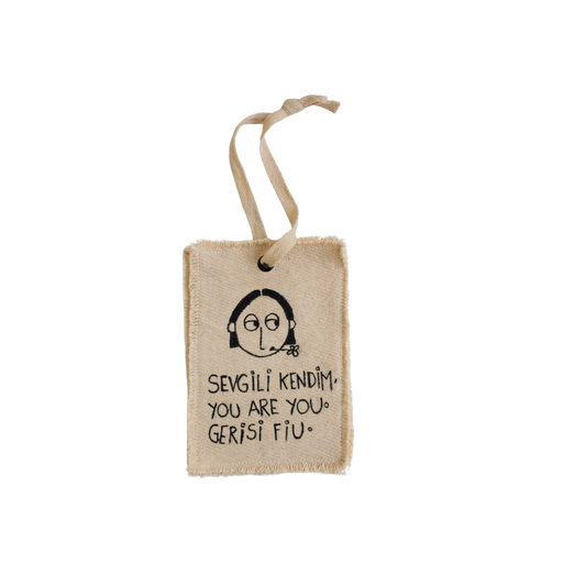 You Are You. Gerisi Fiu.